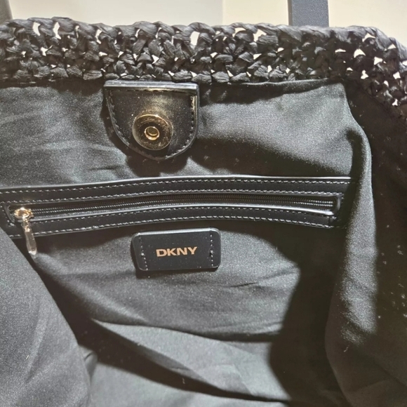DKNY PALOMA R41ADF62 XL Black Tote, NWT MSP$148 - Picture 7 of 9